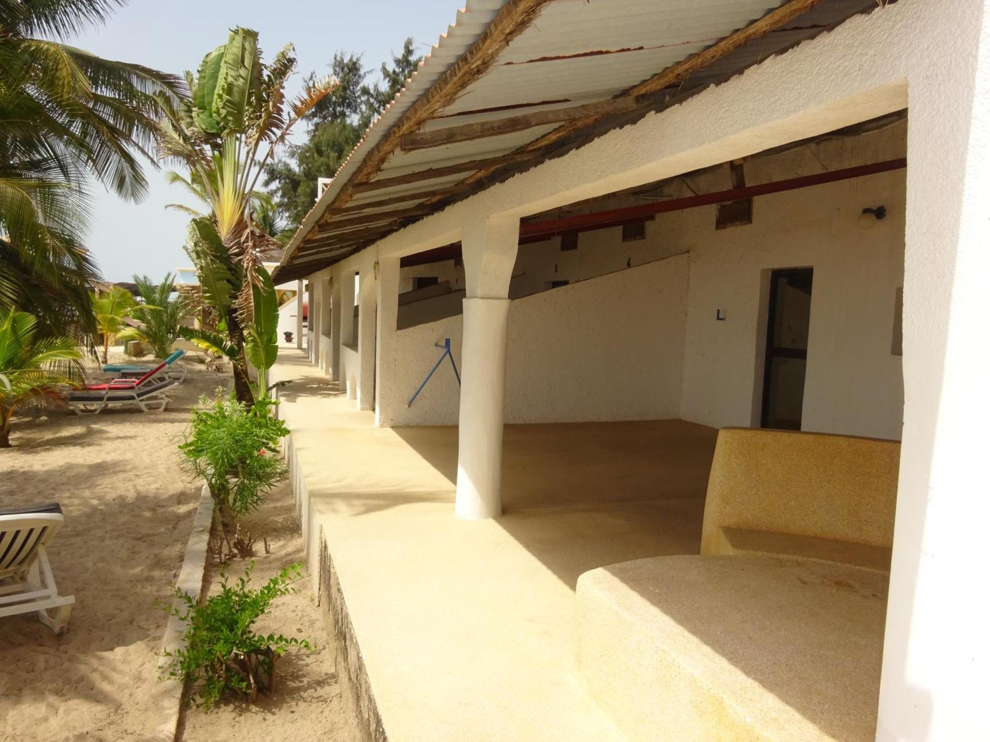 Hotel Du Bar De La Mer Cap Skirring Kabrousse ภายนอก รูปภาพ