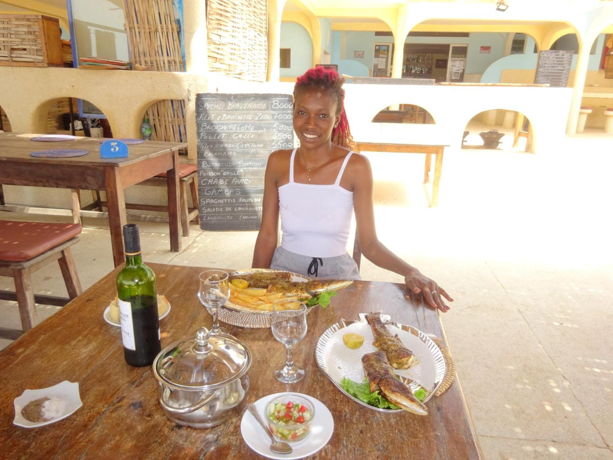 Hotel Du Bar De La Mer Cap Skirring Kabrousse ภายนอก รูปภาพ