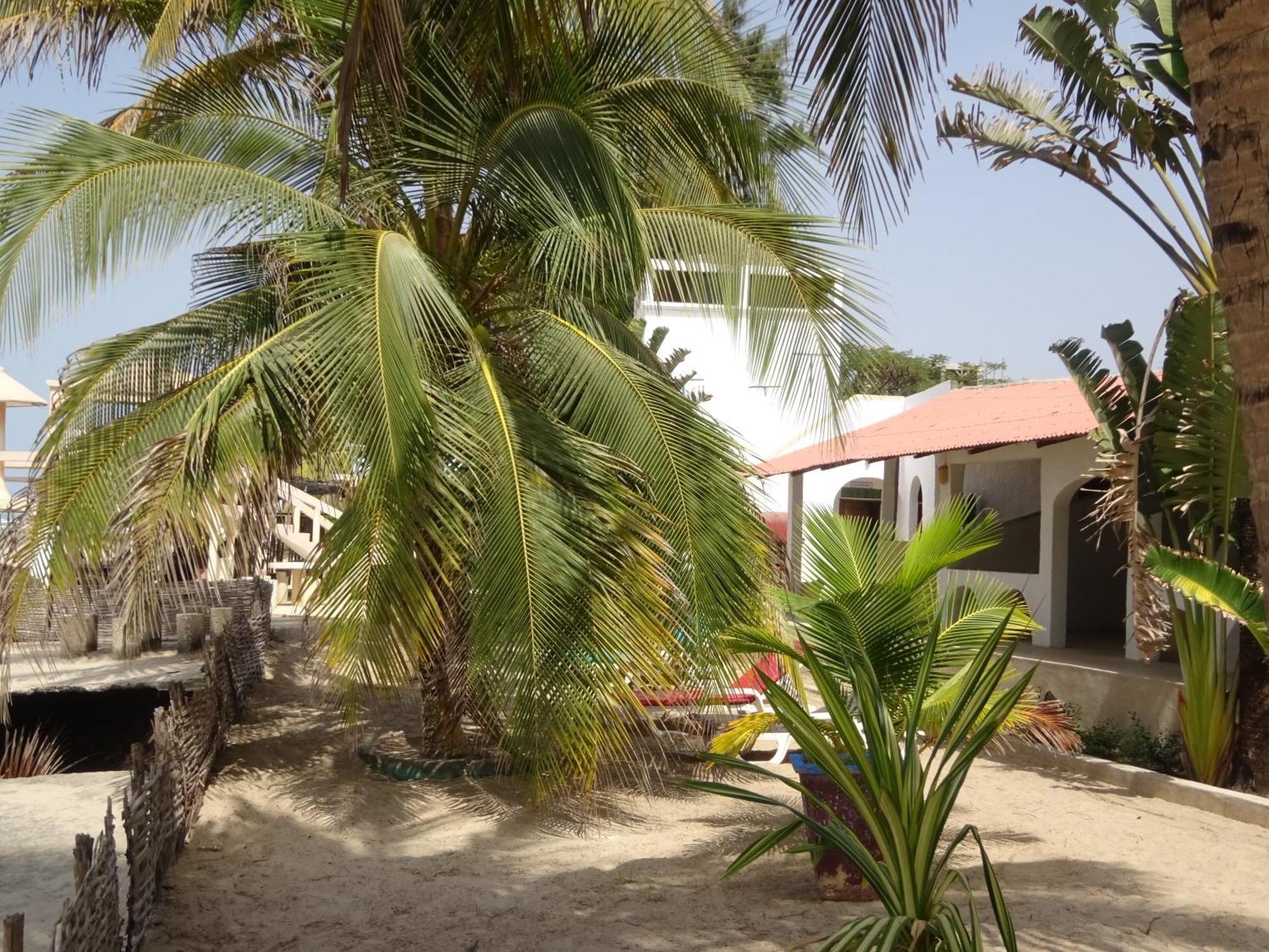 Hotel Du Bar De La Mer Cap Skirring Kabrousse ภายนอก รูปภาพ