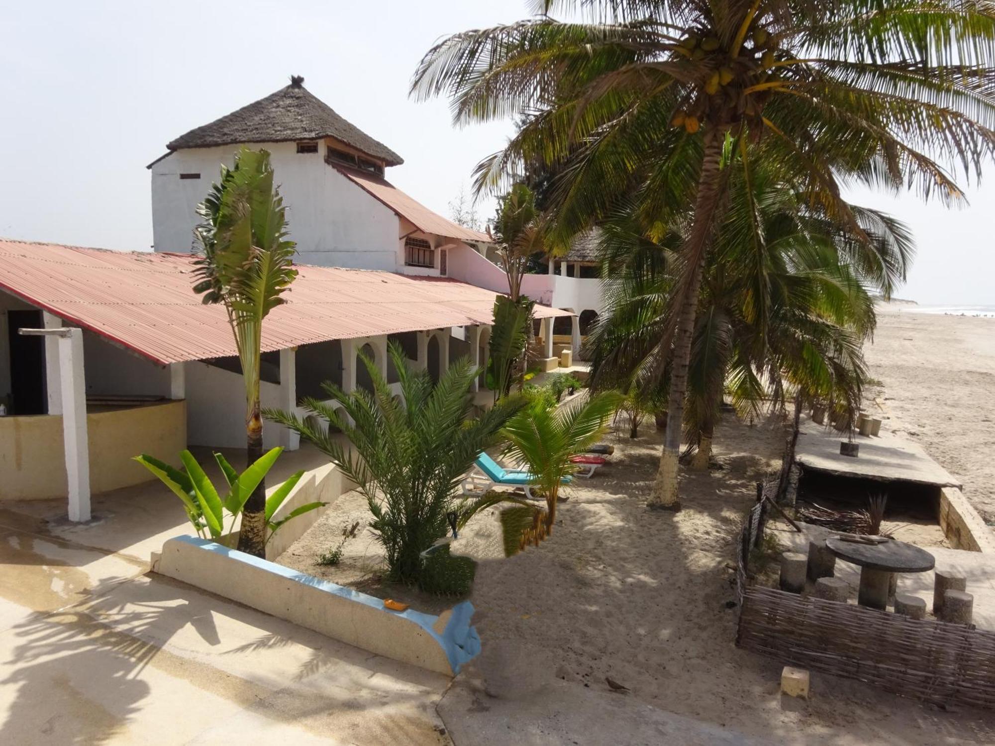 Hotel Du Bar De La Mer Cap Skirring Kabrousse ภายนอก รูปภาพ