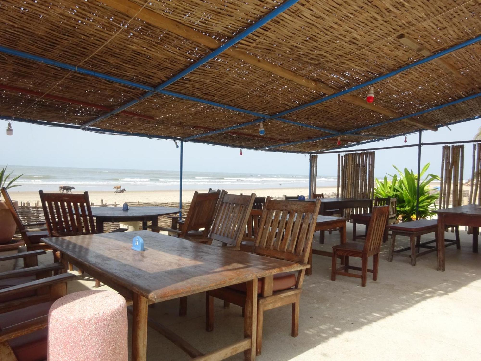 Hotel Du Bar De La Mer Cap Skirring Kabrousse ภายนอก รูปภาพ